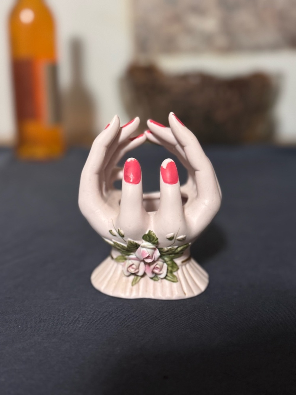 Vintage lefton style porcelain hands vase with pink roses